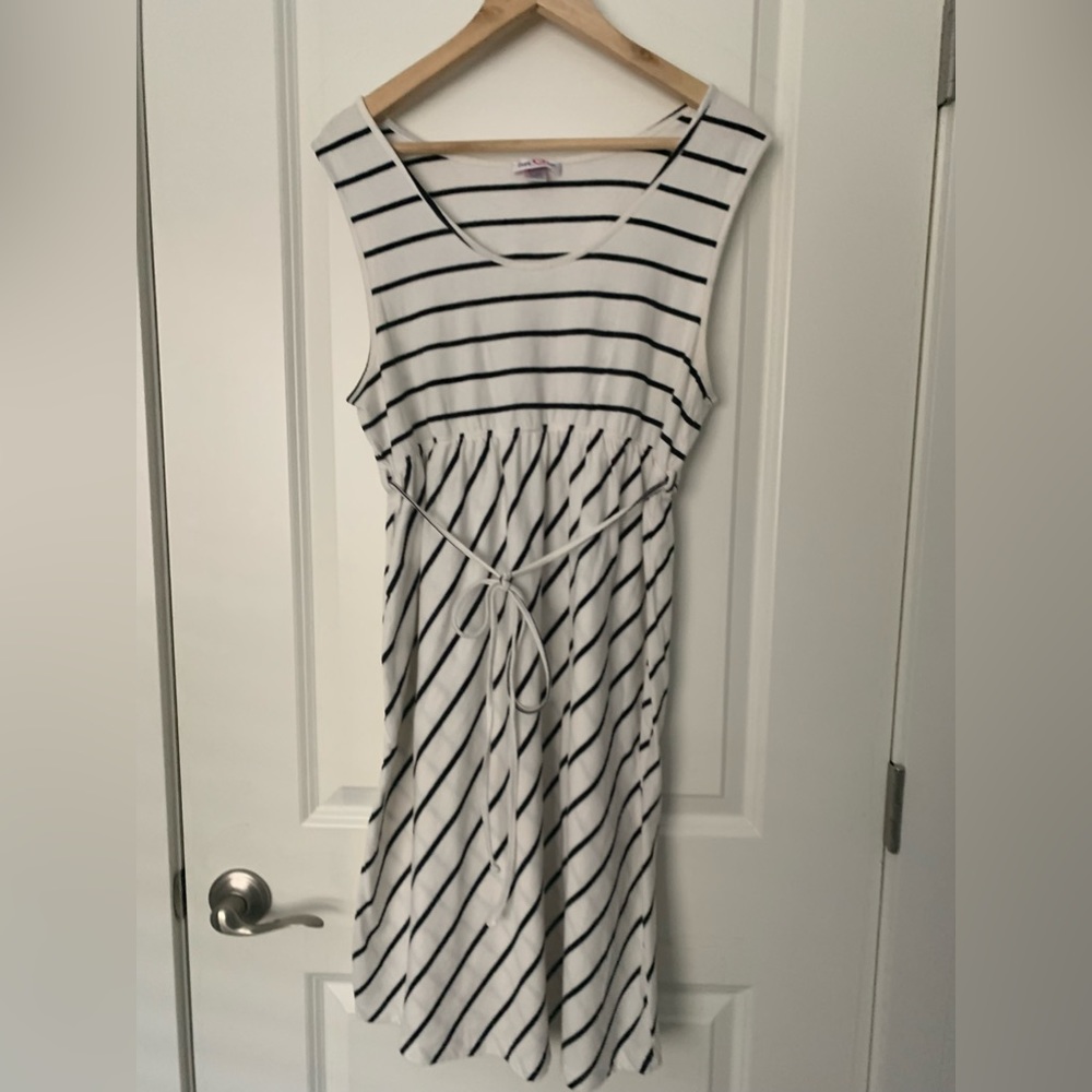 Times Two Maternity White and Black Striped Dress in XL